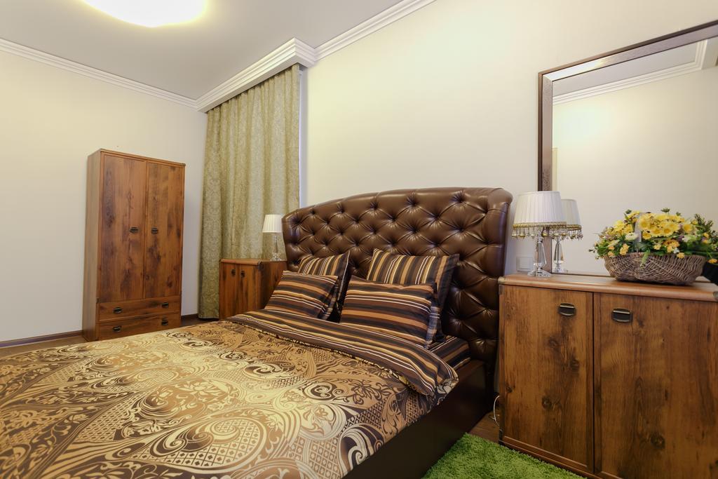 Swedish Apartment At Romanovskaia 22 Minsk Exterior photo
